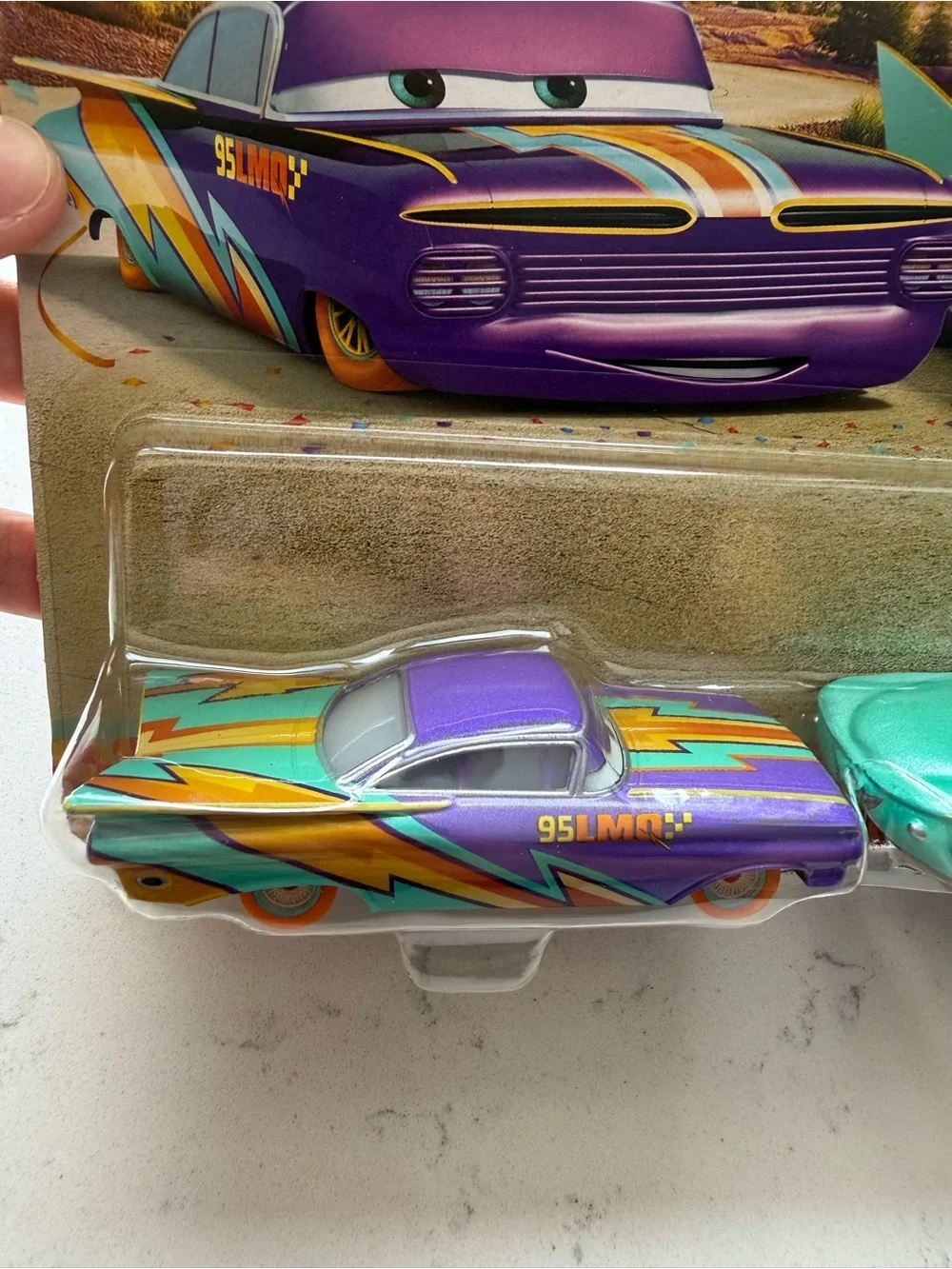 Disney Pixar Cars Race To Celebrate Ramone/Ramón And Flo Two Pack 2026 - Picture 2 of 4